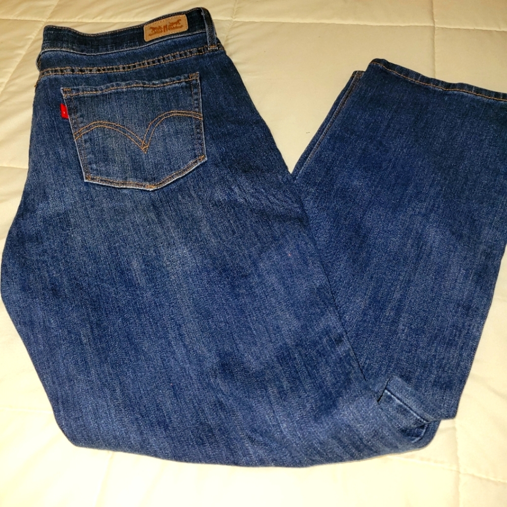 Levi's 525 Perfect Waist Straight Leg Size 16 New